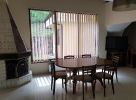 Guest House Fedor, hotel di Ribarica