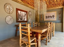 Gwango Heritage Resort, hotel near Sibaya Pan, Dete