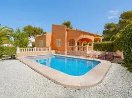 Villa Fresa Blanca by Villa Plus