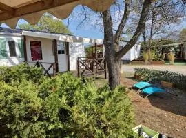 Camping 3etoiles Lac DE STE CROIX GORGES DU VERDON MOUSTIERS STE MARIE ACTVITES NAUTIQUES RANDONNEES