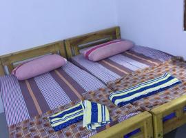 Joes Resthouse, apartmán v destinaci Oddaimavadi