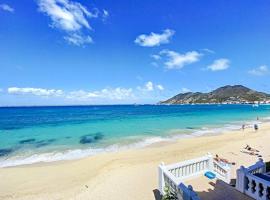 Pavillon Beach 9, feet in the water in Grand Case, vacation rental in Grand Case