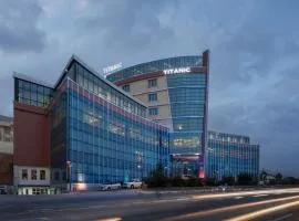 술라이마니야에 위치한 호텔 Titanic Hotel & SPA