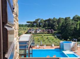 B&B Podere Montese, khách sạn có bồn tắm nóng ở Villafranca in Lunigiana