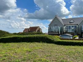 The Lookout, pet-friendly hotel in Mundesley