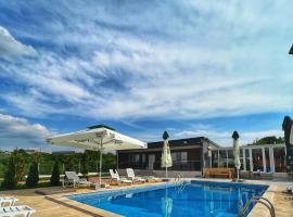 Най-добрите 10 за хотела с басейни в Кърджали, България | Booking.com