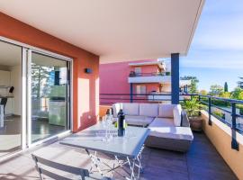 DOMAINE DES ROSES II AP4256 By Riviera Holiday Hom, Hotel mit Pools in Nizza