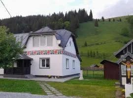 Casa Dumitru si Elena Ciocanesti Bucovina