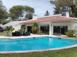 Villa d'exception piscine & domaine privé Mougins, ξενοδοχείο σε Mougins