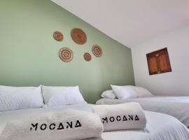 MOCANA BIOHOTEL, hotel with parking in Circasia