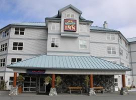 Quarterdeck Inn Port Hardy, hotell i Port Hardy