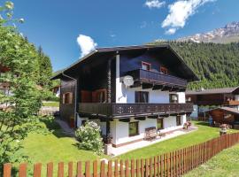 Stunning Home In Sankt Sigmund With 10 Bedrooms And Wifi, Hotel in Sankt Sigmund im Sellrain