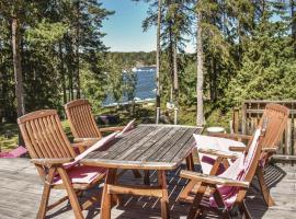 Stunning Home In Djurhamn With 2 Bedrooms And Wifi, vacation rental in Djurhamn