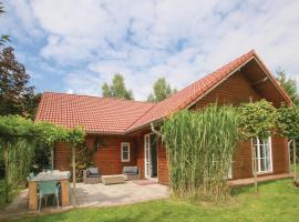 Familiehuis 12p, cabaña o casa de campo en Onstwedde