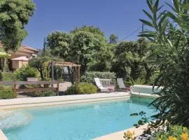 Amazing Home In Bdarrides With 3 Bedrooms, Wifi And Private Swimming Pool