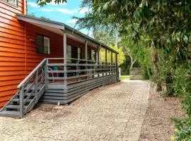 Wavelength Free Wifi and Pet Friendly outside only