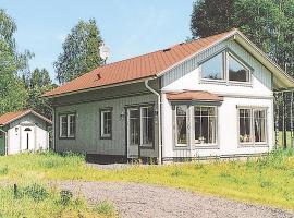 Awesome Home In Lysvik With 1 Bedrooms, ваканционна къща в Lysvik