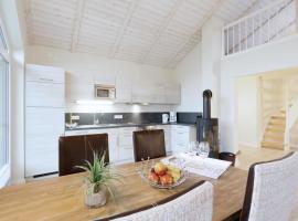 Beautiful Home In Dagebll With 2 Bedrooms, Sauna And Wifi、ダゲビュルのホテル