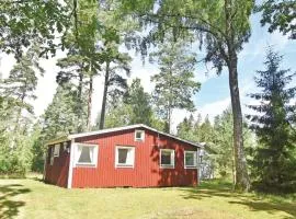 Lovely Home In Stenkullen With Wifi
