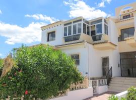 Lovely Apartment In Quesada With House A Mountain View, apartment in Rojales