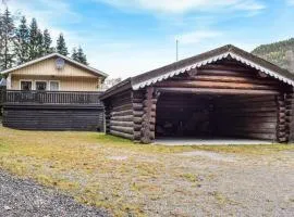 Gorgeous Home In Bygland