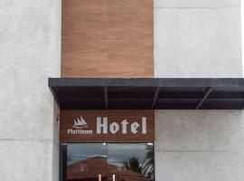 Plattinum Hotel, hotell piirkonnas Itapuã, Salvador