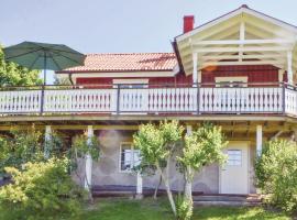 Stunning Home In Svanskog With 3 Bedrooms And Wifi, villa in Svanskog
