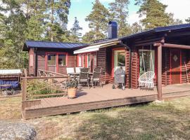 Lovely Home In Grödinge With Sauna, hotel v destinácii Sibble