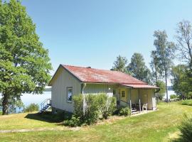 2 Bedroom Nice Home In Bengtsfors, Cottage in Gustavsfors