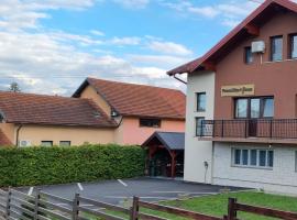 Prenoćište-Sobe-Rooms-Aman, B&B in Bihać