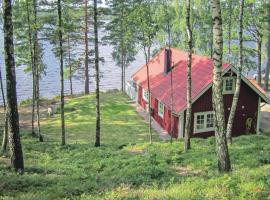 Awesome Home In Hyltebruk With Sauna, hotell sihtkohas Hyltebruk