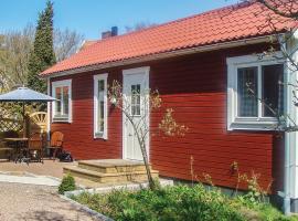 Stunning Home In ngelholm With 1 Bedrooms, hytte i Ängelholm