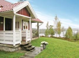 Gorgeous Home In senhga With Kitchenette, sumarbústaður í Ekhult