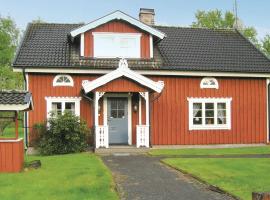 Stunning Home In lmhult With Kitchen, Villa in Finnhult