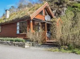 Stunning Home In Os With Kitchen