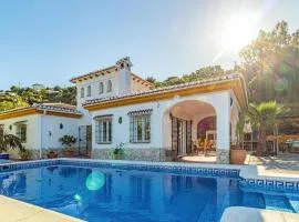 Beautiful Home In Cómpeta