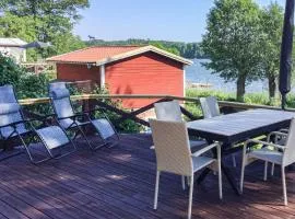 Nice Home In Nykvarn With Wifi