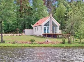 Cozy Home In Åsljunga With Kitchen