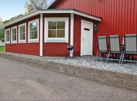 Beautiful Apartment In Habo With 2 Bedrooms And Wifi, goedkoop hotel in Mullsjö