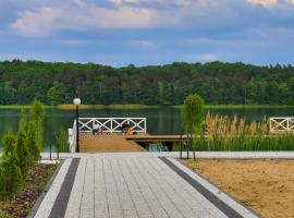 Apartament Szmaragdowy nad jeziorem Juno w Mrągowie, hotel in Mrągowo
