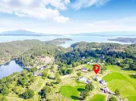 Lovely Home In Valevåg With Wifi