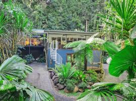 Villa Vihara Rainforest Penthouse, parkimisega hotell sihtkohas Innisfail