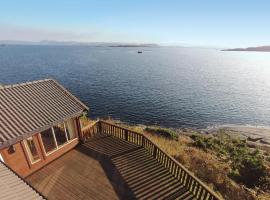 Amazing Home In Nedstrand With 4 Bedrooms, Sauna And Wifi, villa em Nedstrand