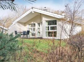 Abendrot 14 - Dorf 3, hotel in Priwall