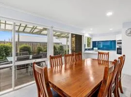 Bristol Beach House - BYO Linen