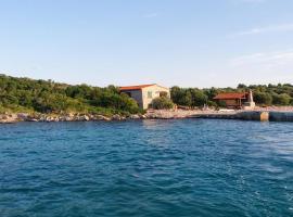 Nice Home In Zizanj With Kitchen, hotel i Otok Zizanj