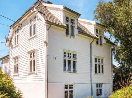 4 Bedroom Stunning Home In Rong, hotel v destinaci Rong
