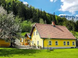 Stunning Home In Mrzsteg With House A Mountain View, hotel with parking in Mürzsteg