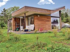 Beautiful Home In Skty With House A Panoramic View, hytte i Skåtøy