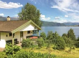 Holiday Home Balestrand Stokkabø